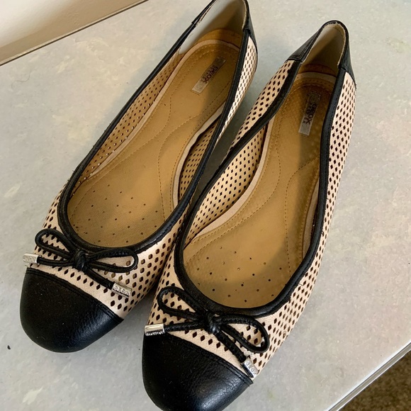 Geox Shoes - Geox Respira leather flats
